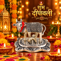 Decorative Metal Cow & Calf Idol – Kamdhenu Statue for Pooja Room, Home Décor & Office Desk | Vastu Showpiece for Diwali & Housewarming Gifting (Golden / Silver)